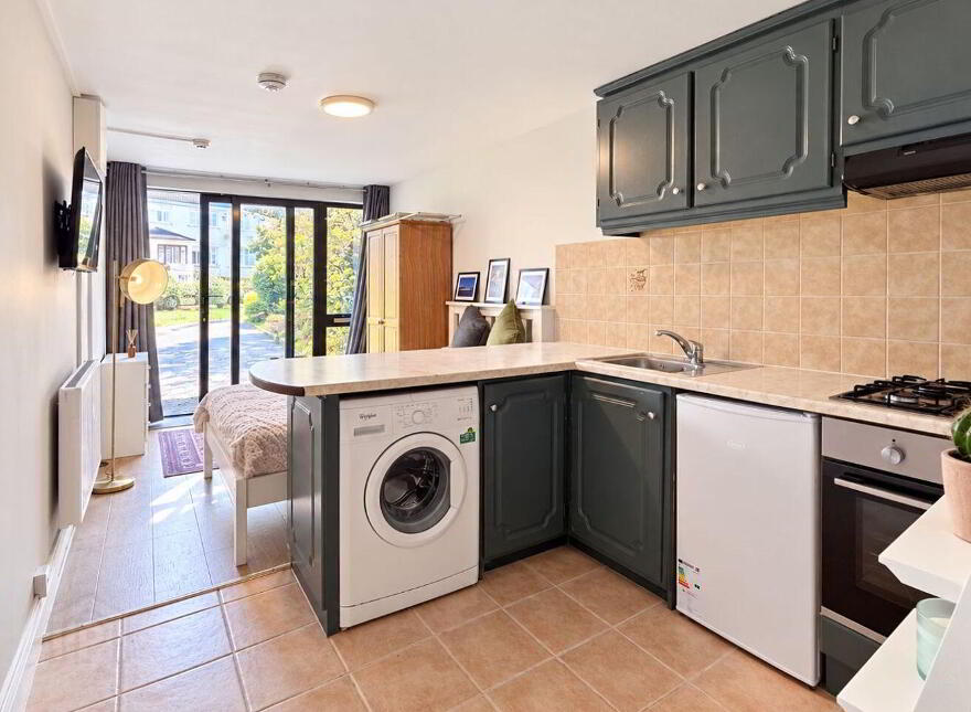 17 Sandyview Drive, Riverside, Tuam Road, H91N295