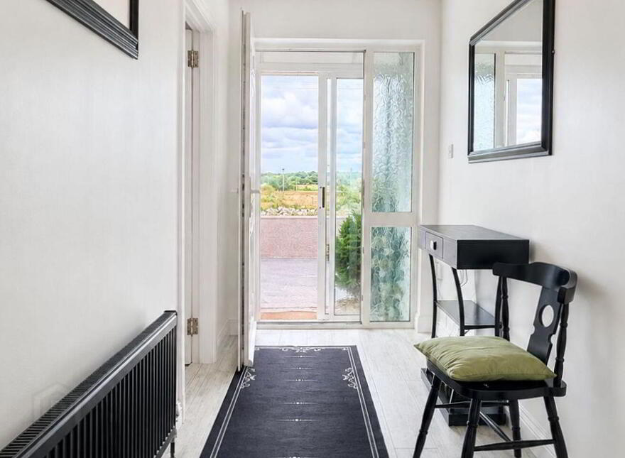 Carrowpeter, Dublin Road, Tuam, H54YR26