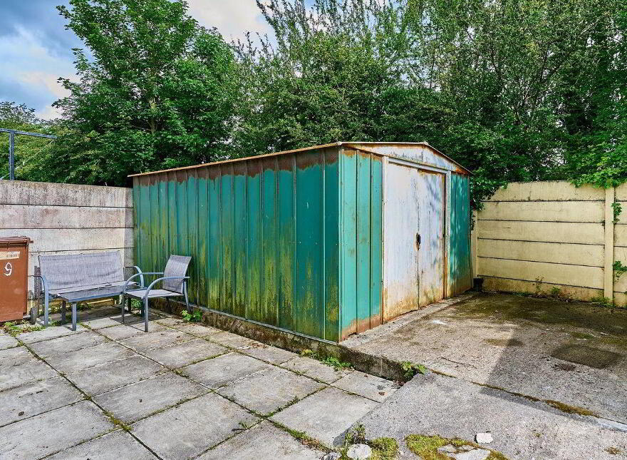 9 Grattan Park, Carbury, Derrinturn, W91F611