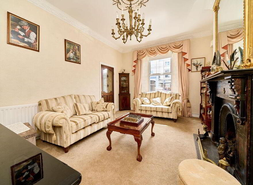 50 Jkl Street, Edenderry, R45Y638