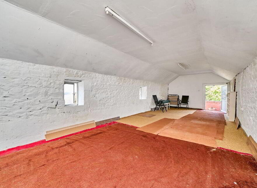 50 Jkl Street, Edenderry, R45Y638