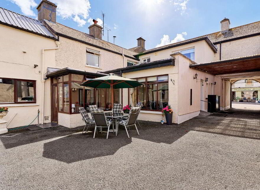50 Jkl Street, Edenderry, R45Y638