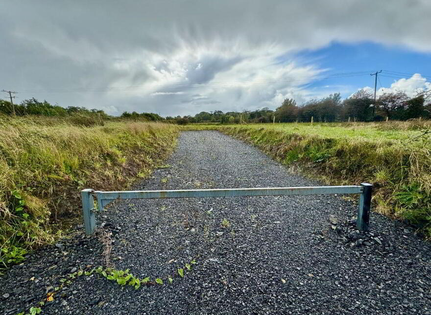 Carrowmore, Knock