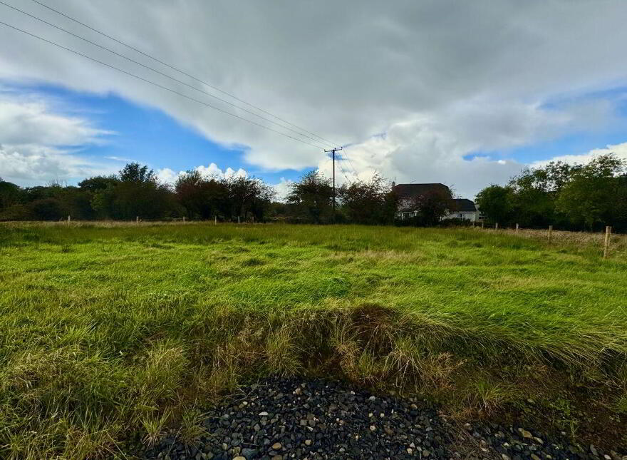 Carrowmore, Knock