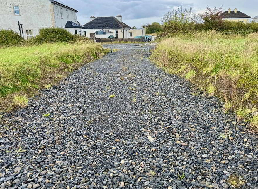 Carrowmore, Knock