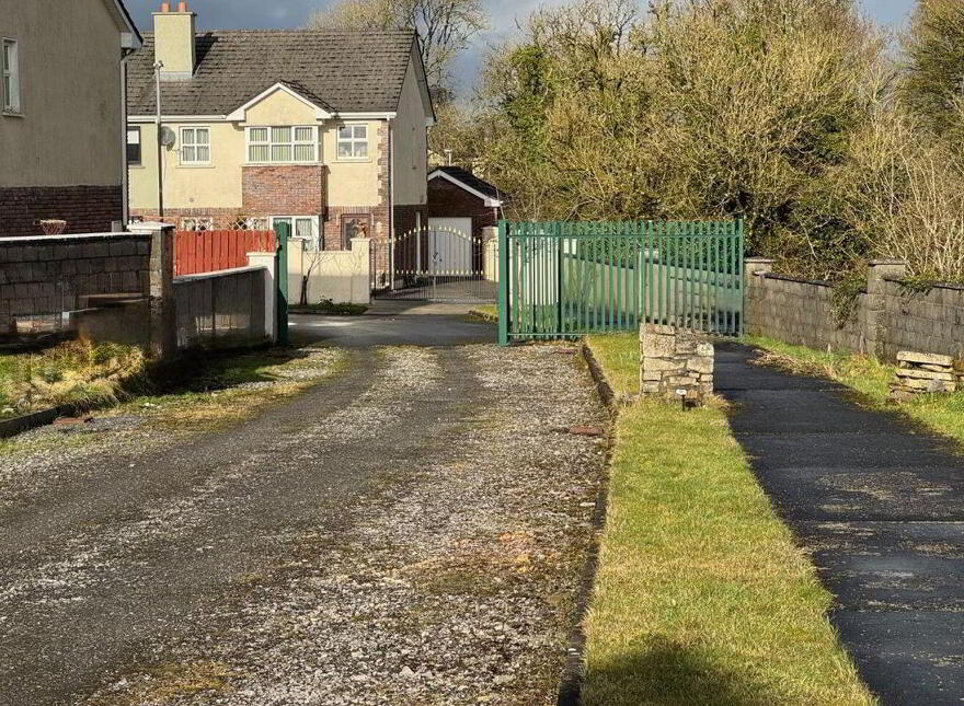 1 And 2 Cushlaun, Ballinagare, Castlerea, F45TD59