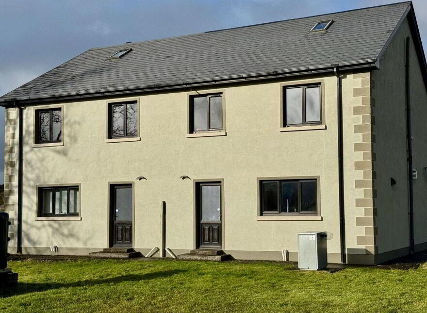 1 And 2 Cushlaun, Ballinagare, Castlerea, F45TD59