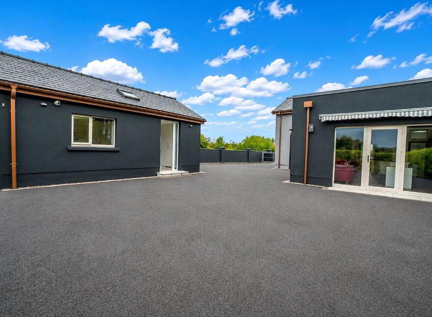 Railway House, Cloonrane, Ballindine, Milltown, F12A702