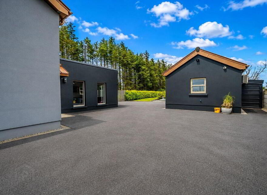 Railway House, Cloonrane, Ballindine, Milltown, F12A702