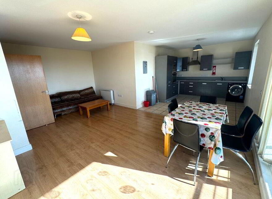 32 Chapel Court, Chapel Lane, Claremorris, F12CD30