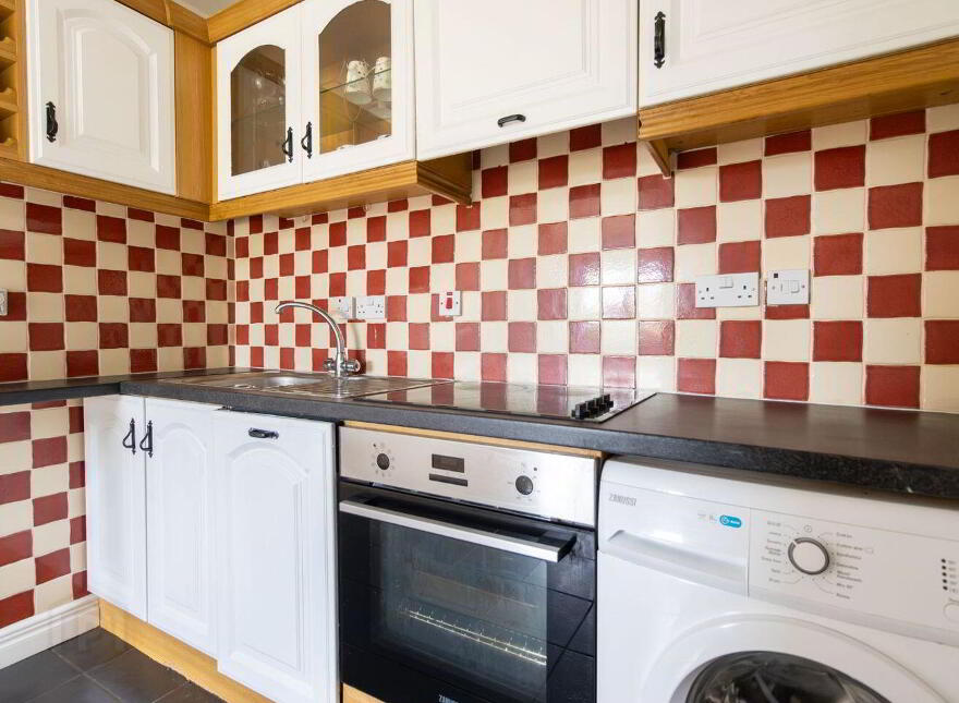 Apartment 6 Main Street, Shrule, H91N763