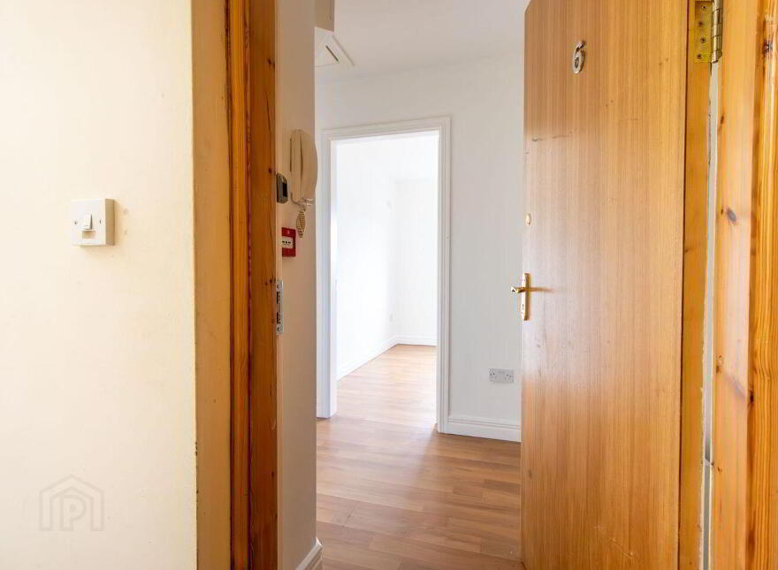 Apartment 6 Main Street, Shrule, H91N763