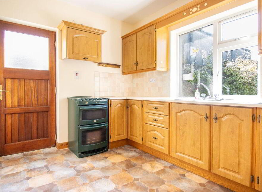 Main Street, Headford, H91XR4K