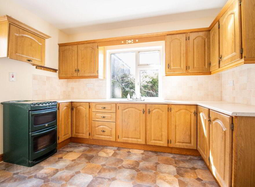 Main Street, Headford, H91XR4K