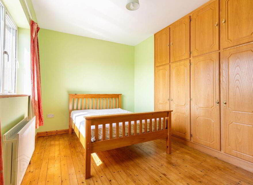 Main Street, Headford, H91XR4K