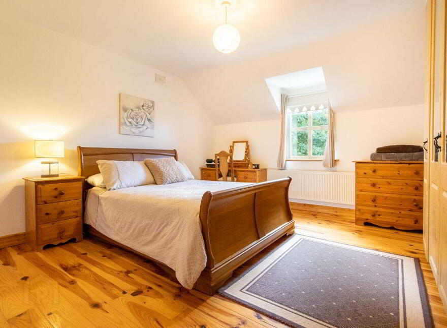 Mile Hill, Ballinrobe, Neale, F31K037