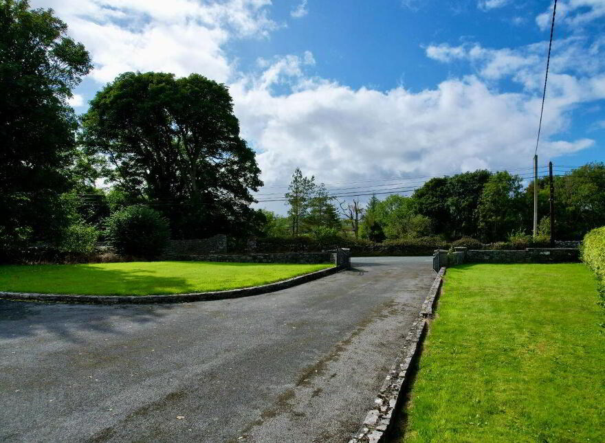 Mile Hill, Ballinrobe, Neale, F31K037