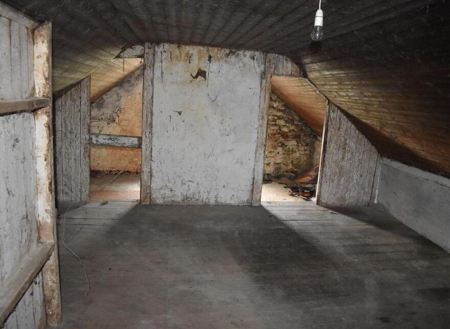 Lismacool, Elphin, F45HD40