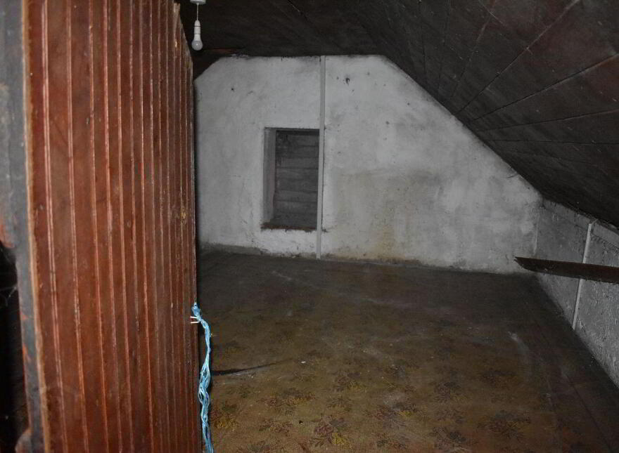 Lismacool, Elphin, F45HD40