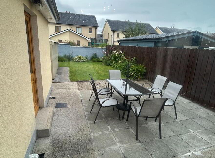 37 Oakport, Cootehall, Knockvicar, F52TD39