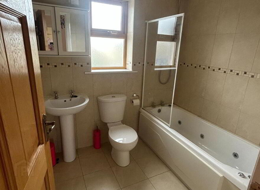37 Oakport, Cootehall, Knockvicar, F52TD39