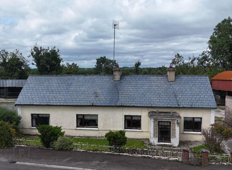 Kilnamryall, Ballinagare, Castlerea, F45KW84