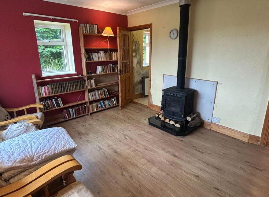 Mocmoyne Road, Boyle, F52E651