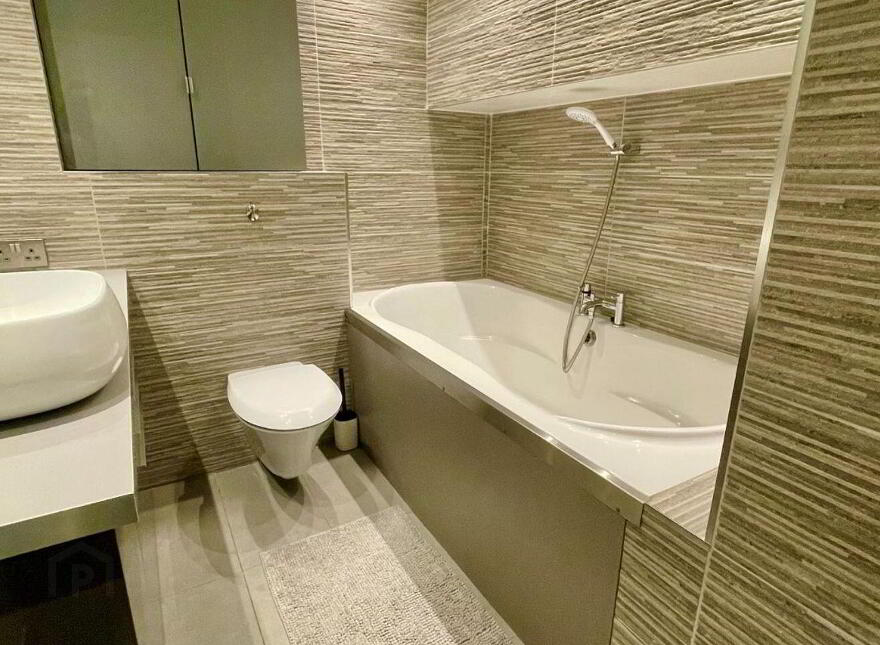 95 Cois Na Habhainn, Station Road, Moate, N37C659