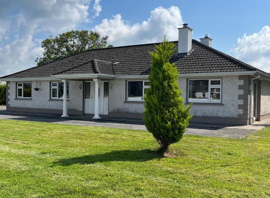 Derryharrow, Melview, Longford Town, N39X0H6 photo