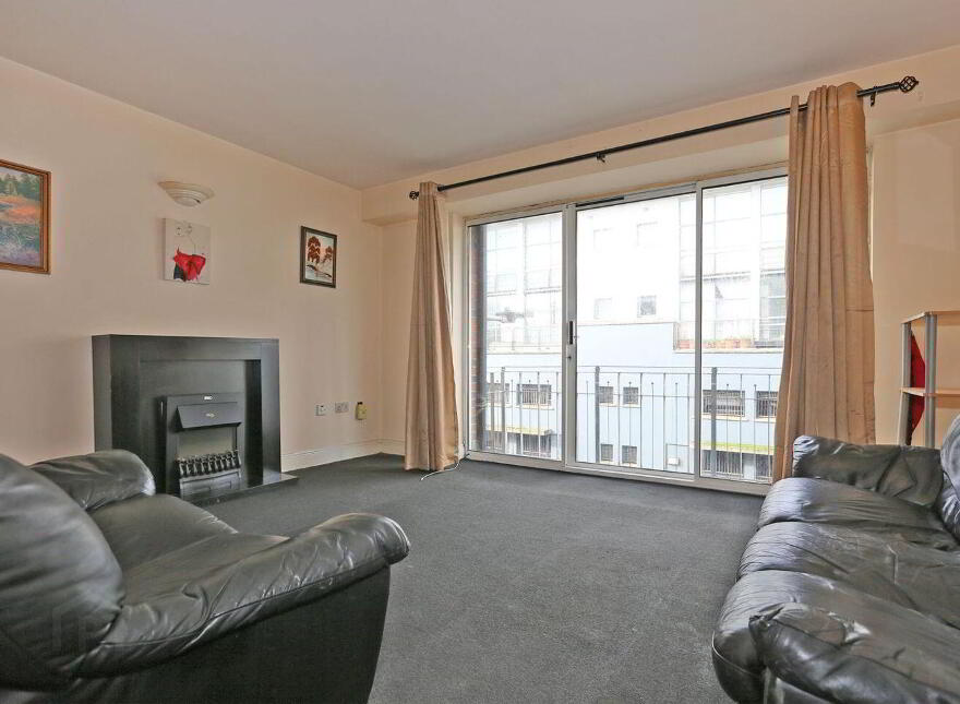 14 Riverdock House, Dock Road, Limerick City Centre, V94D540