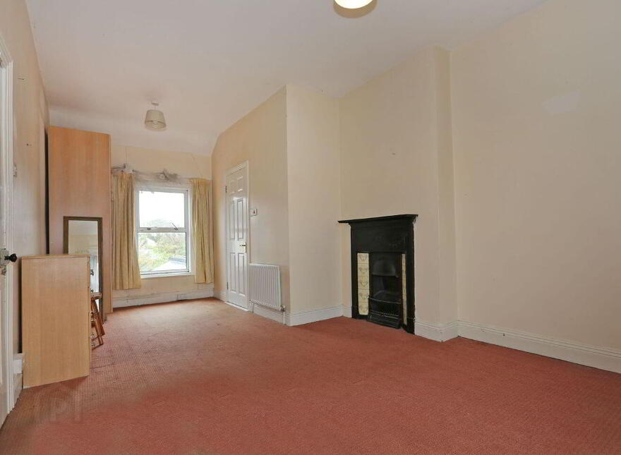 St Senans, South Circular Road, V94VAA9