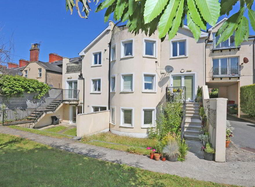 Apartment 2 Ardara Court, Ennis Road, V94PY28
