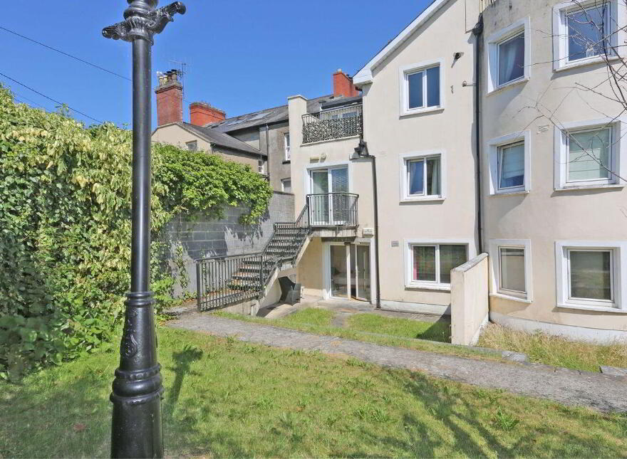 Apartment 2 Ardara Court, Ennis Road, V94PY28