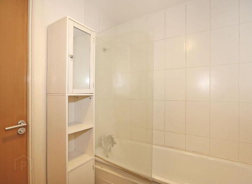 Apartment 102 Riverpoint, Bishops Quay, Limerick City Centre, V94V209