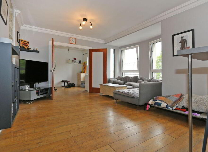 Apartment 1 Watergate House Charlotte Quay, Limerick City Centre, V94PY19