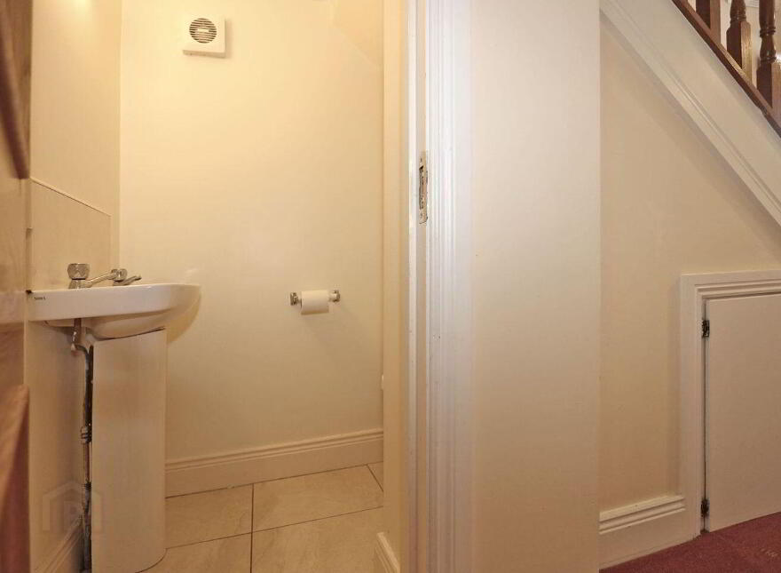 26 The Crescent, Kilteragh, Dooradoyle, V94EPA9