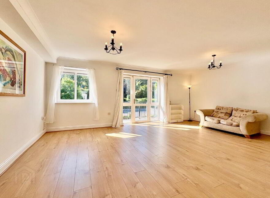 5 The Cloisters, Church Road, Douglas, T12YD93