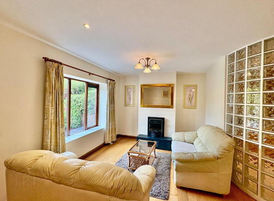 90 Welwyn Road, Maryborough Woods, Douglas, T12E0H4