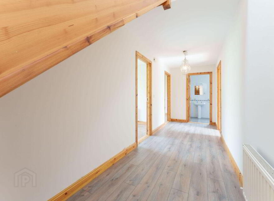 22 Priory Lawns, Rhode, R35YK58