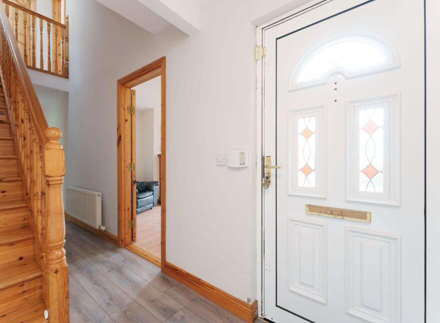 22 Priory Lawns, Rhode, R35YK58