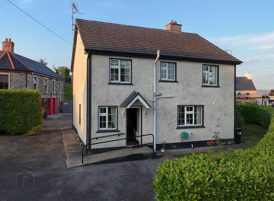 Main Street, Drumkeeran, N41T2P6