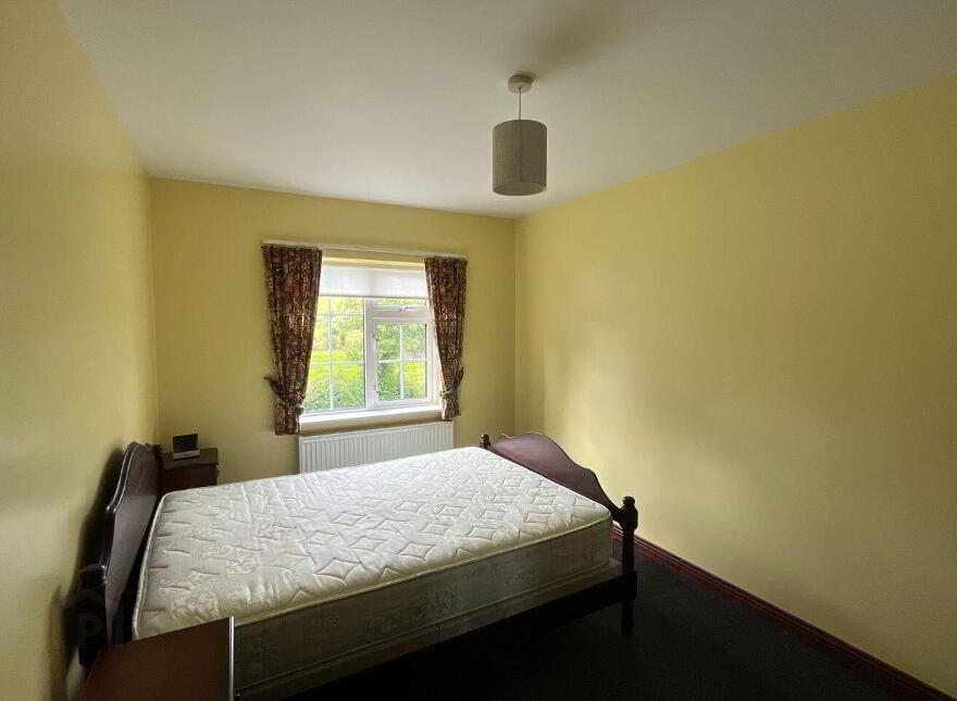 Main Street, Drumkeeran, N41T2P6