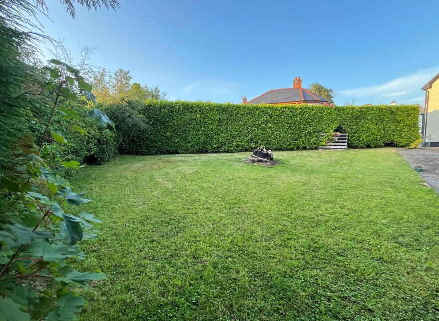 Main Street, Drumkeeran, N41T2P6