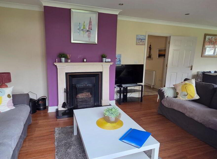 C19 Cahermore Holiday Village, Enniscrone, F26RC92