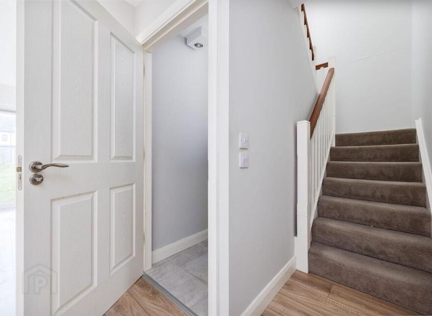 2 Bay Meadows Grove, Hollystown, D15W10E