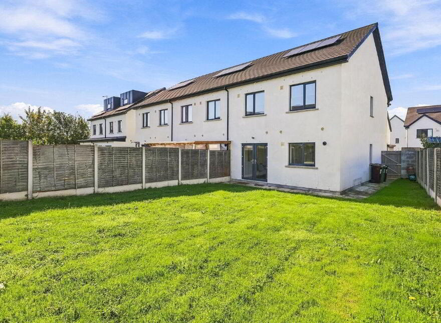 30 Bay Meadows Avenue, Hollystown, D15DX6K