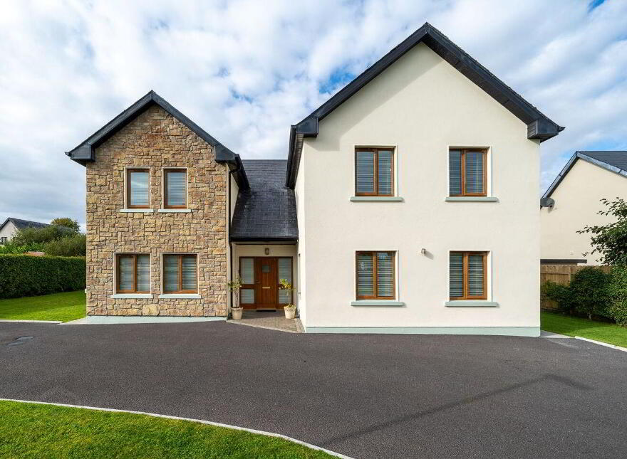 2 Rath Na Gcarraige, Ballycloghan, Carrickboy, N39X6P1