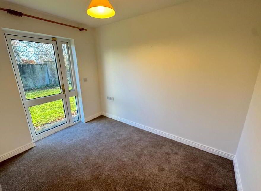 11 Sonas Village, Cloghanboy, Athlone, N37D155
