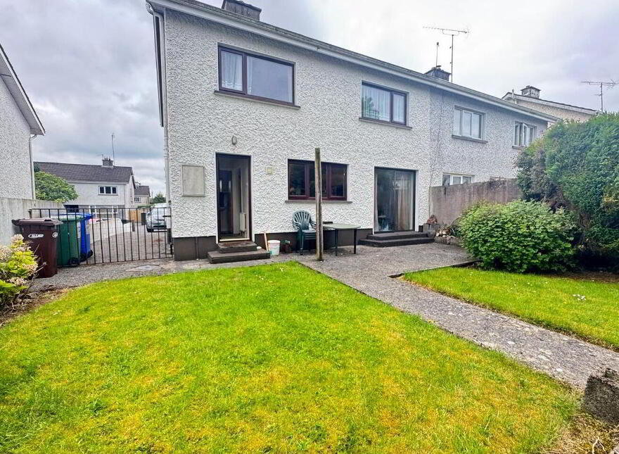 37 Cypress Gardens, Athlone, N37DC63