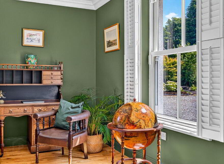 Sandybay House, Creaghduff, Coosan, Athlone, N37A0H2